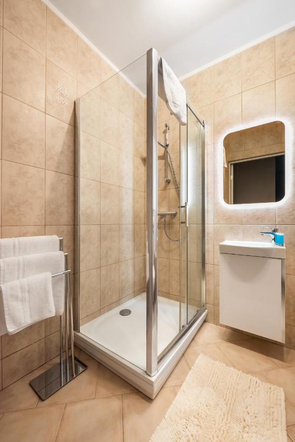 Praga Sulejkowska Comfort Apartment Warschau Exterior foto